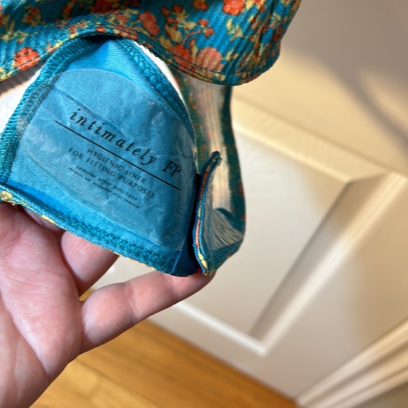 Nwot M Intimately Free - Free People Lola floral bodysuit - Picture 3 of 8